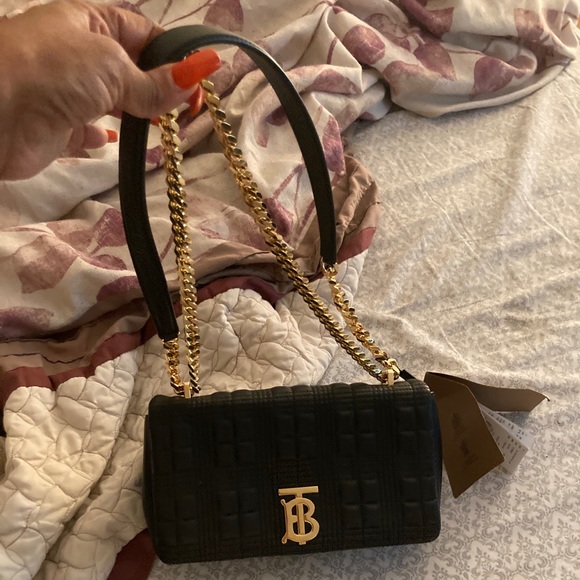 Burberry crossbody - Picture 1 of 1
